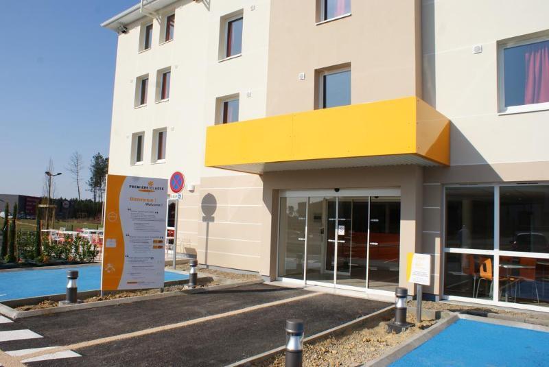 Kyriad Direct Mont De Marsan - St Avit Saint-Avit  Exterior photo